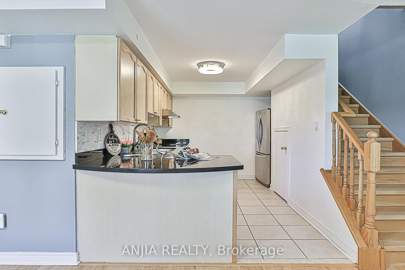 316 John Street, Unit 253 - Photo 7