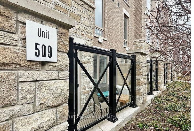 509 - 30 Dunsheath Way, Markham, L6B 1N3 | Image 3