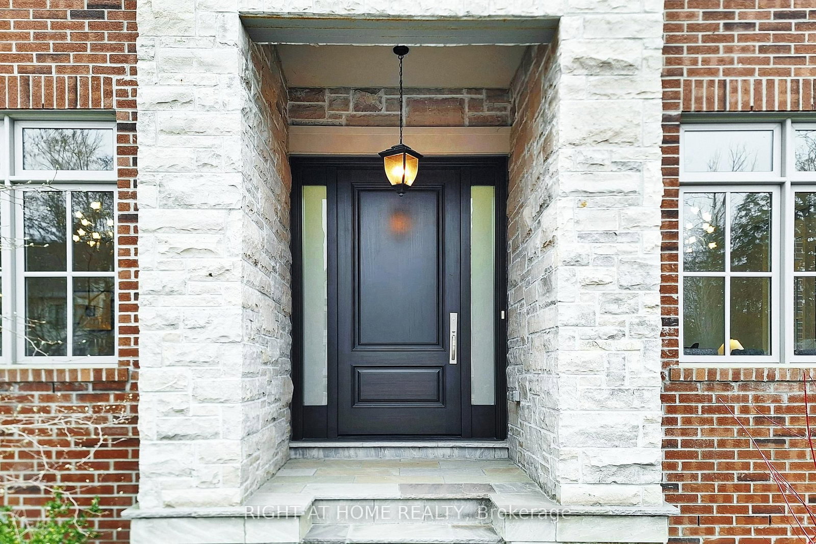 15 Davina Circle - Photo 2