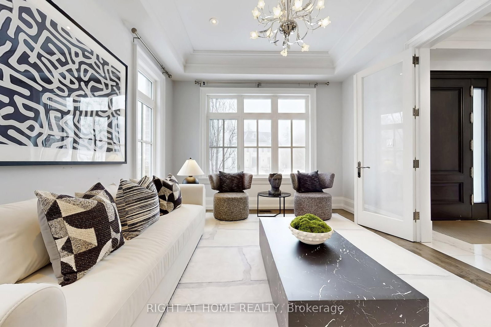 15 Davina Circle - Photo 4