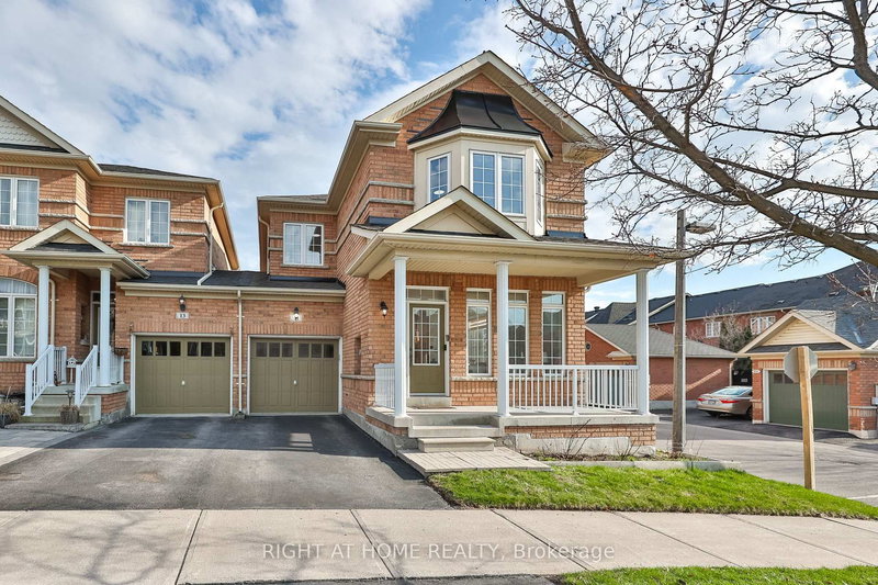 11 Rizal Ave, Markham, L6B 0G7 | Image 2