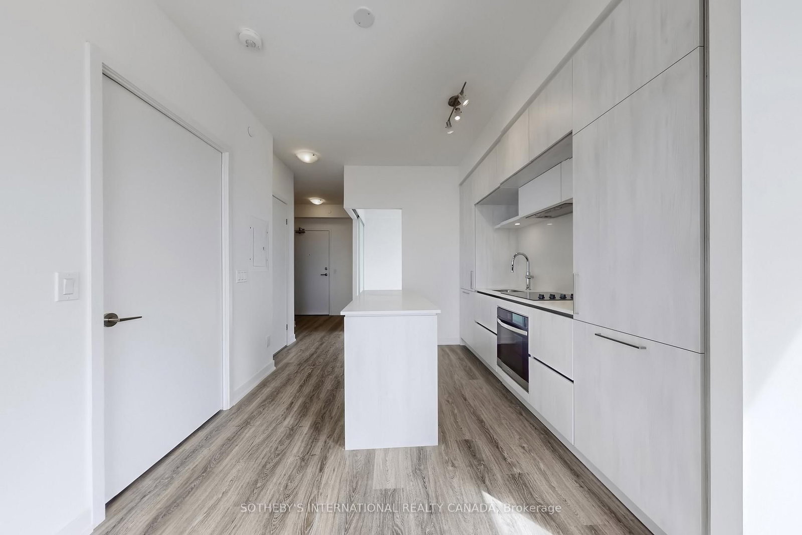 2 David Eyer Road, Unit 1130