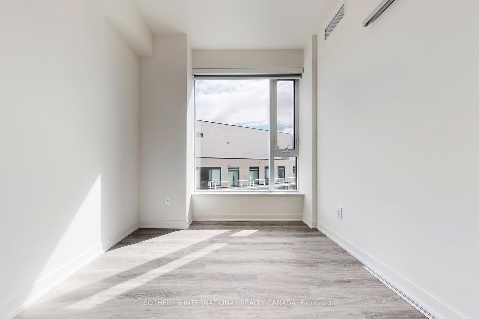 2 David Eyer Road, Unit 1130 - Photo 21