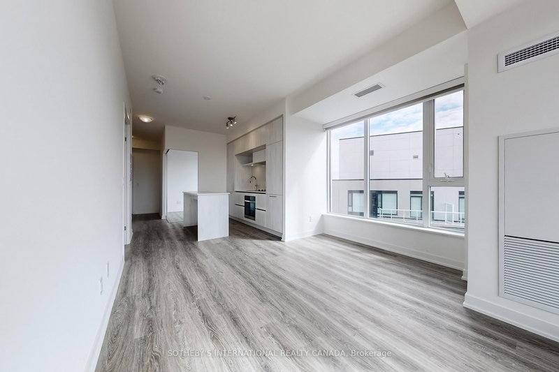 1130 - 2 David Eyer Rd, Richmond Hill, L4S 0N6 | Image 3