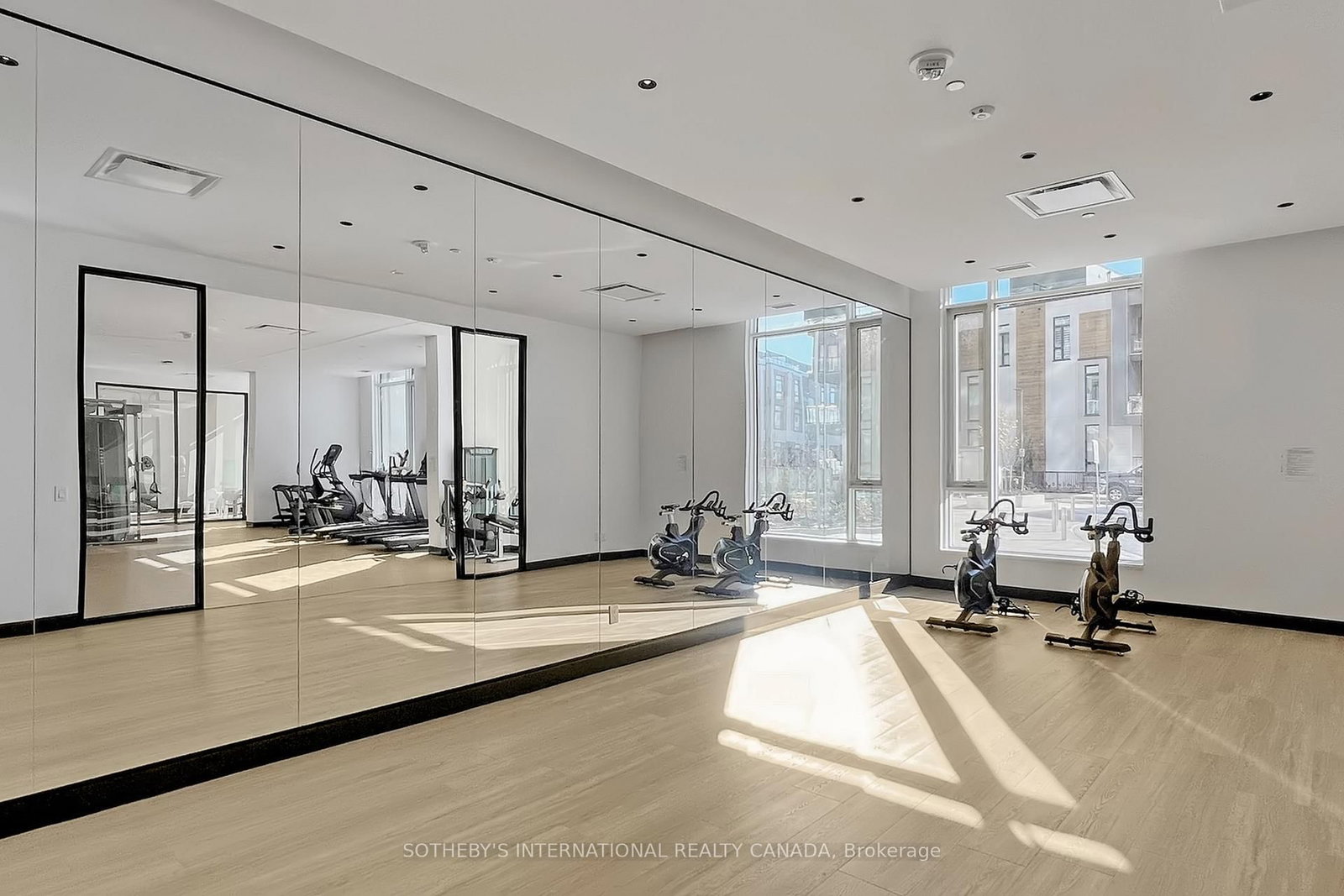 2 David Eyer Road, Unit 1130 - Photo 43