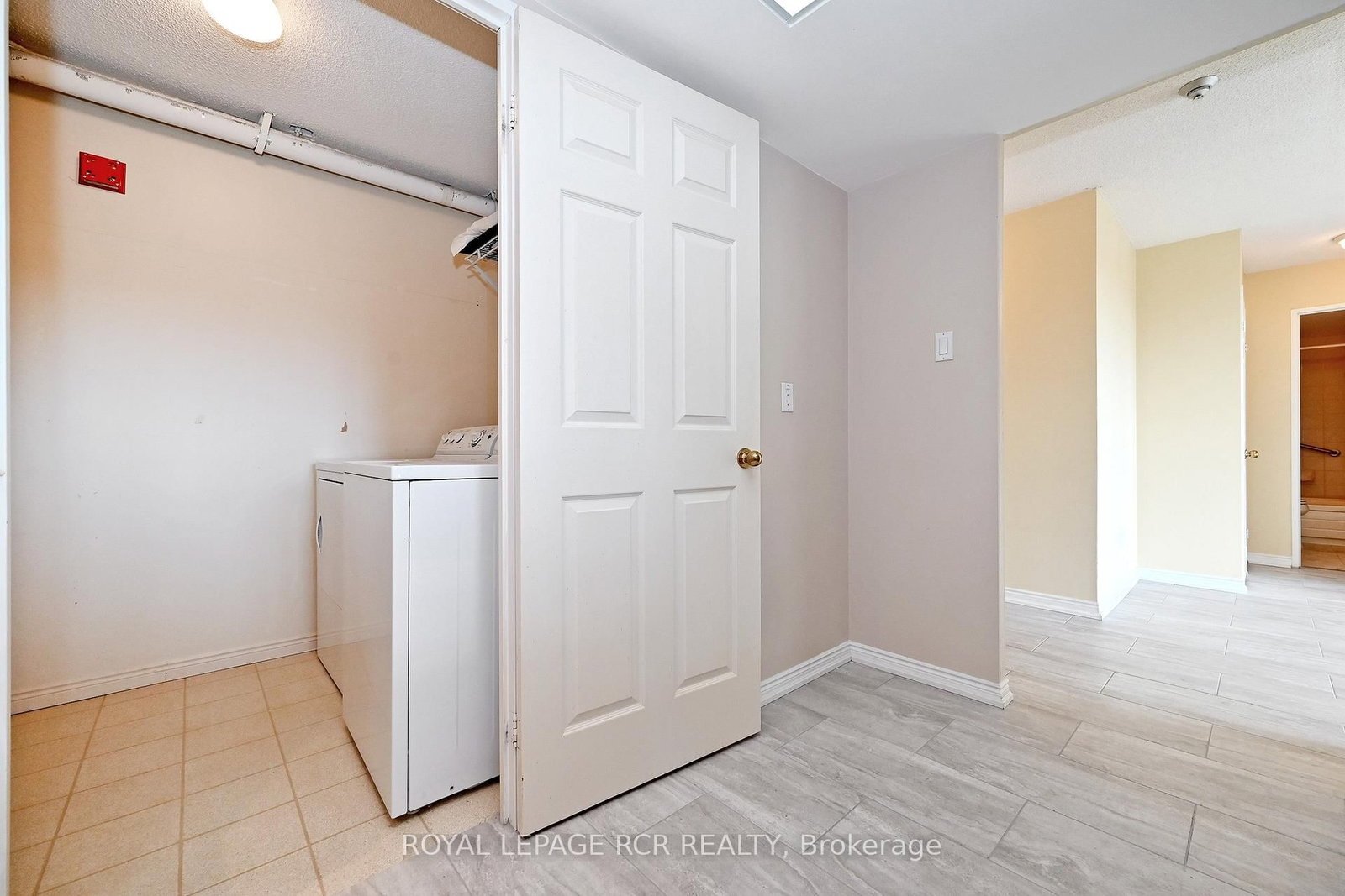 14924 Yonge Street, Unit 509 - Photo 16