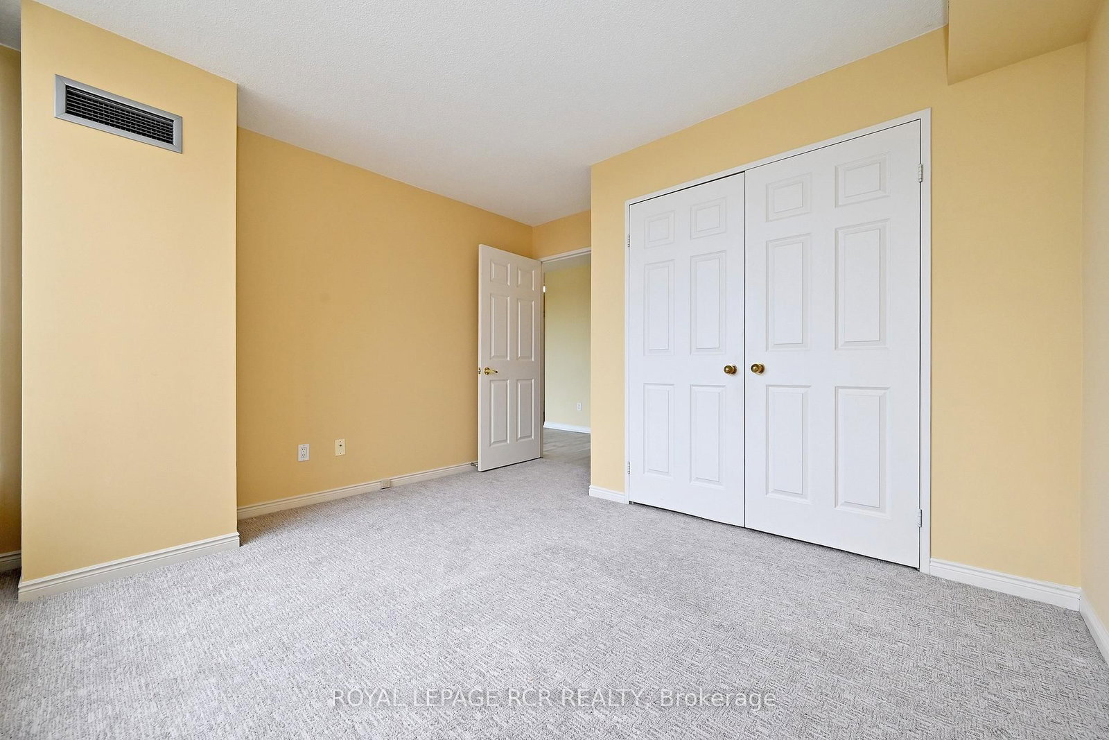 14924 Yonge Street, Unit 509 - Photo 20