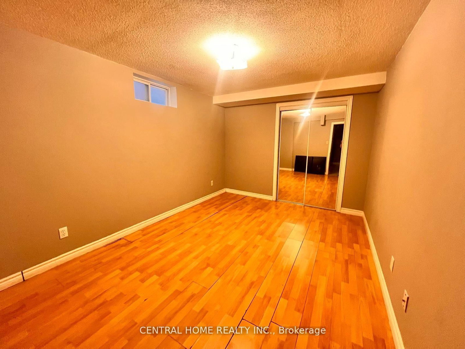 46 Clifton Court, Unit Bsmt - Photo 11