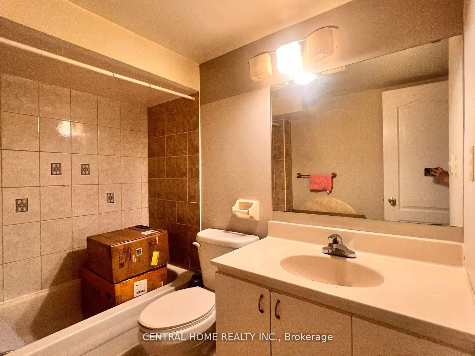 46 Clifton Court, Unit Bsmt - Photo 13