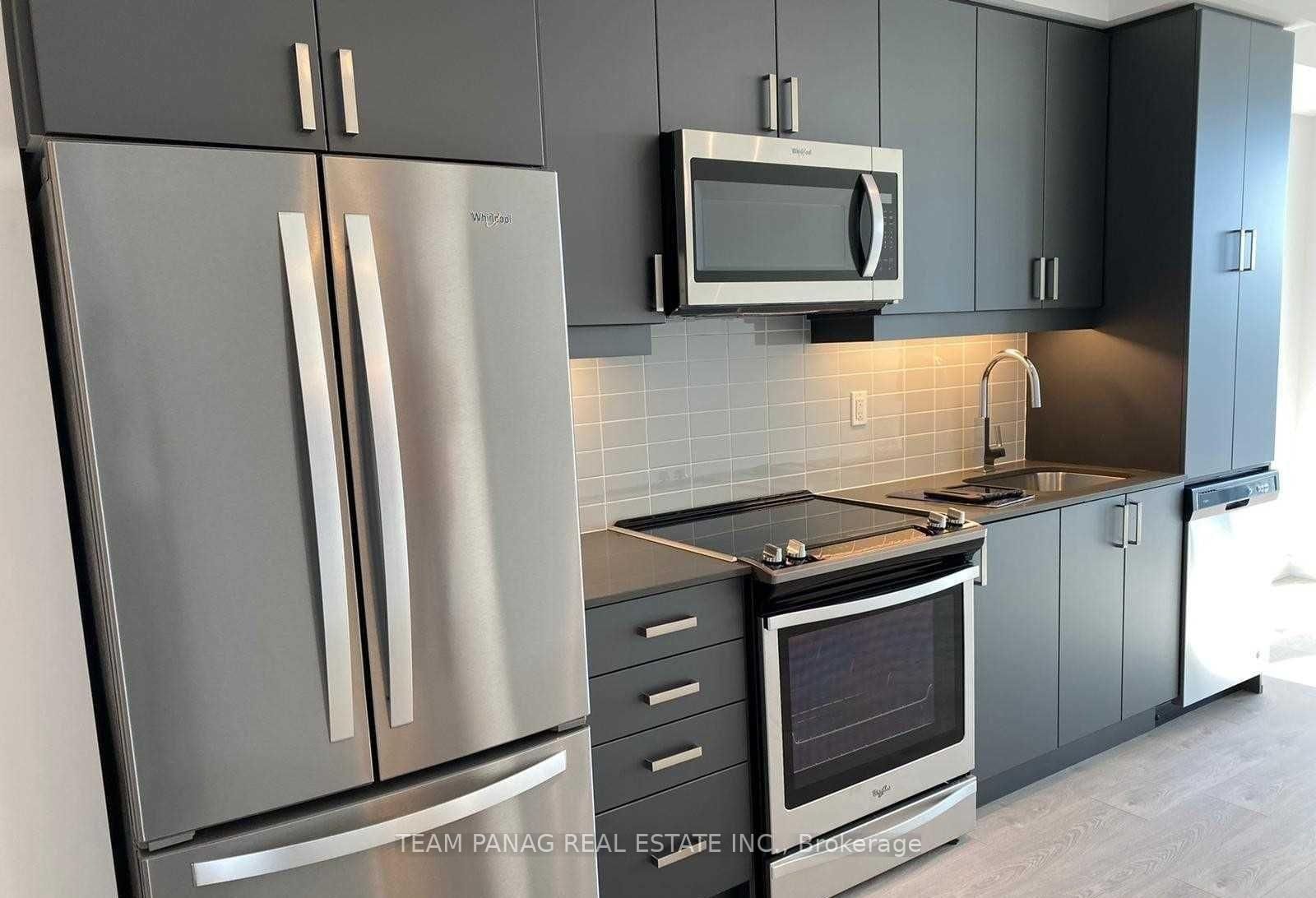 7895 Jane Street, Unit LPH18 - Photo 2