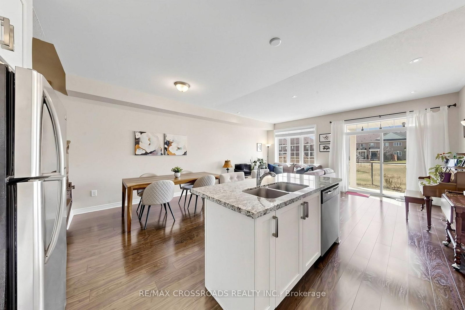 6 Angela Street - Photo 13