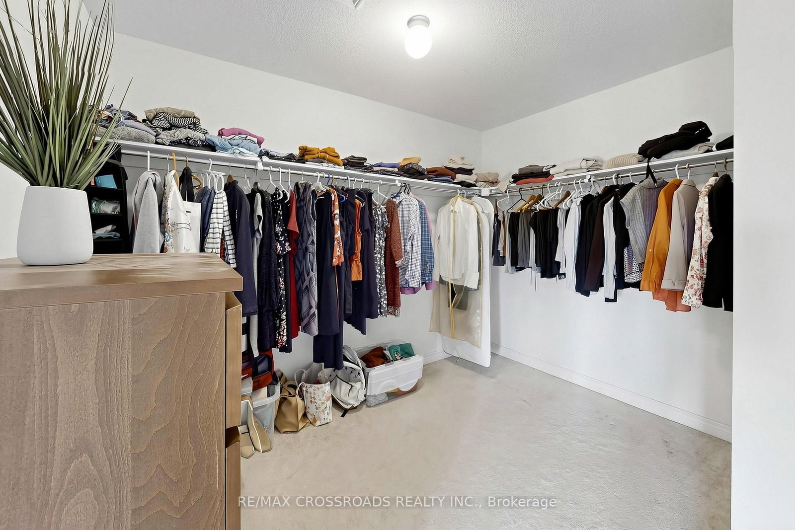 6 Angela Street - Photo 23