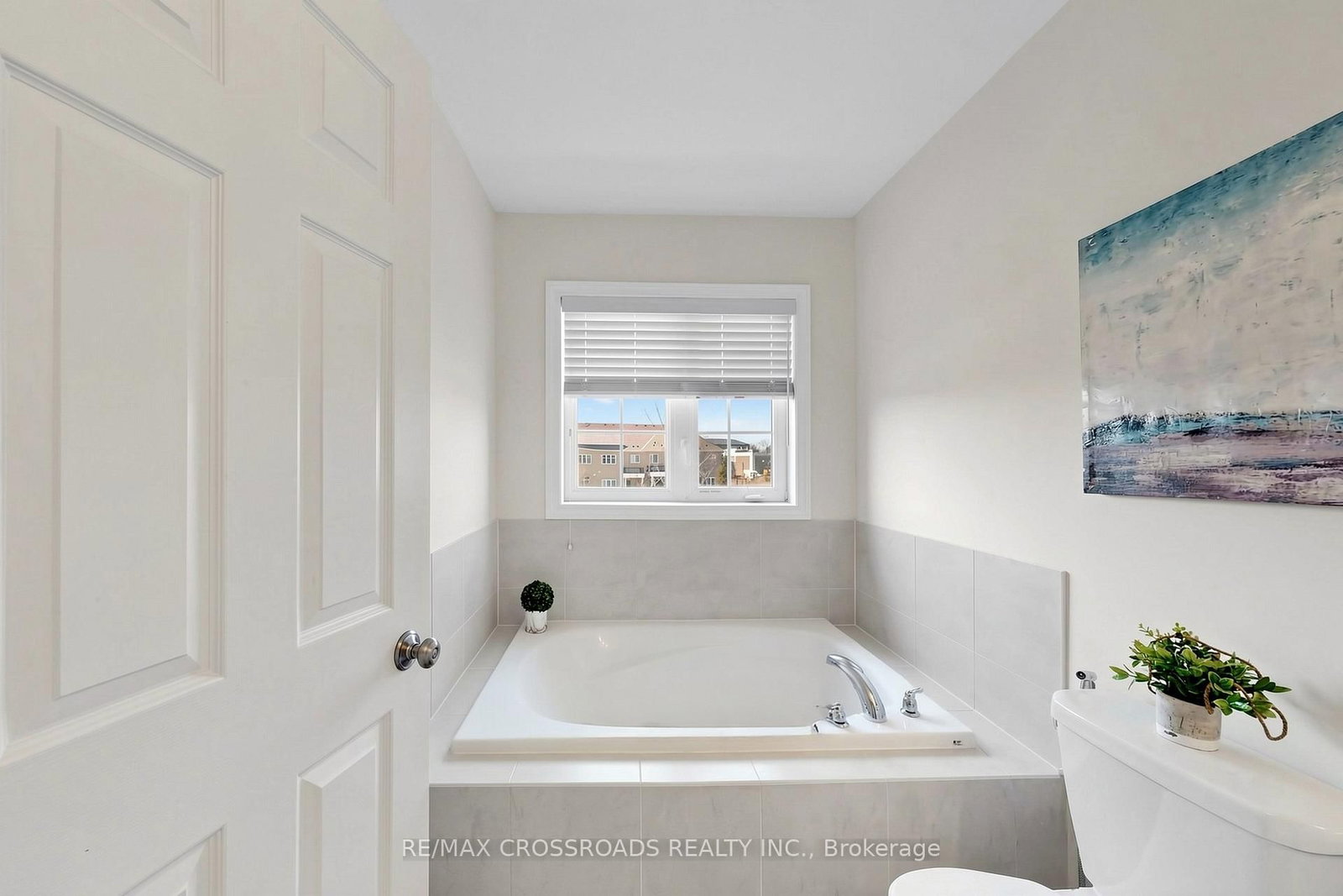 6 Angela Street - Photo 25