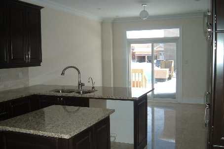 74 Foresta Dr, Vaughan, L4H0N5 | Image 2