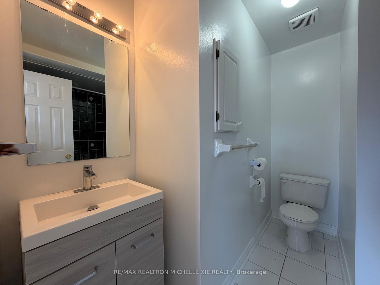 2452 Bur Oak Avenue - Photo 13