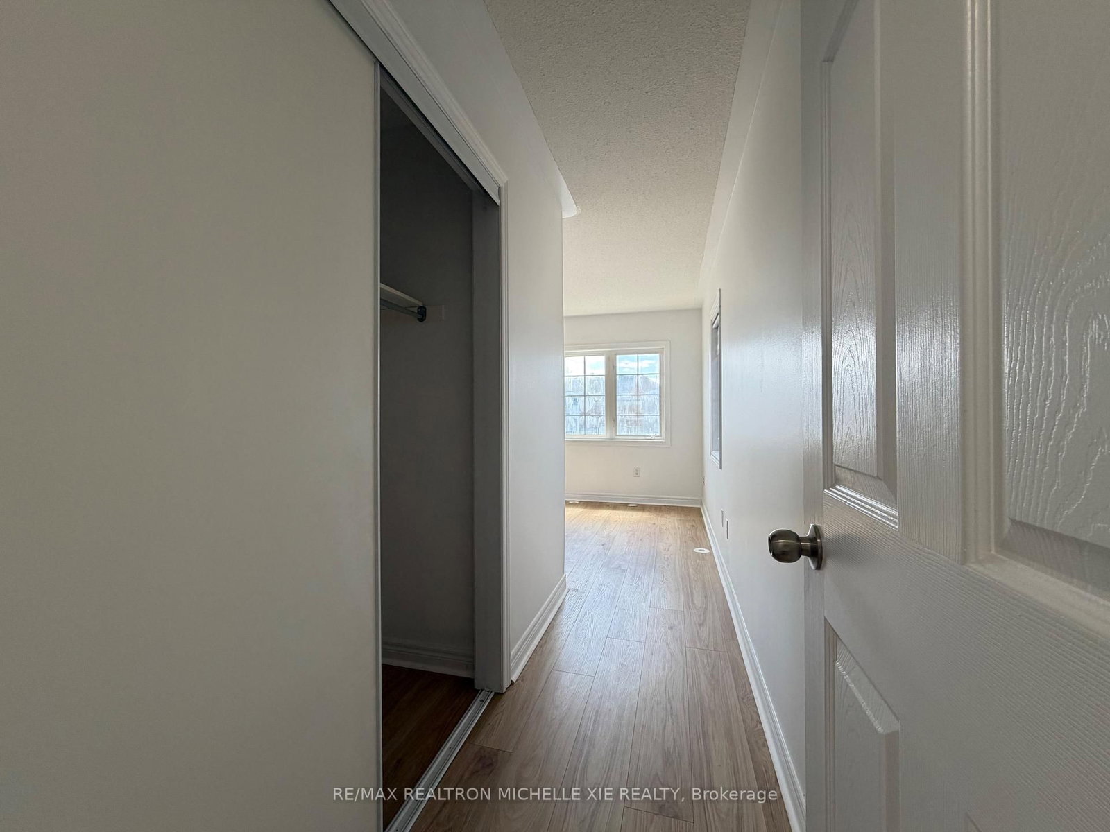 2452 Bur Oak Avenue - Photo 16