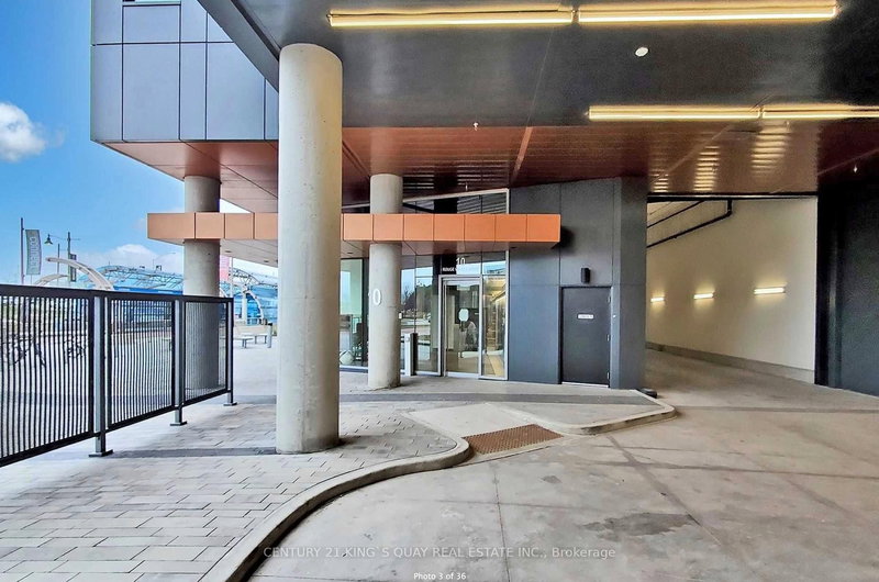 321A - 10 Rouge Valley Dr W, Markham, L6G 0G9 | Image 2