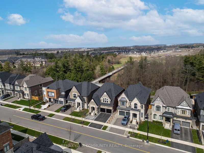 172 Purple Creek Rd, Vaughan, L4H 5C6 | Image 2