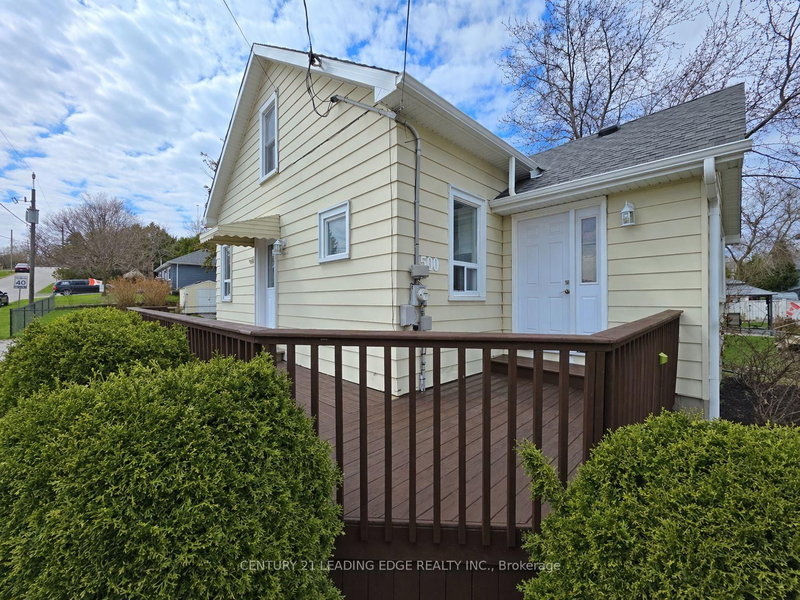 500 The Queensway South, Georgina, L4P 2E3 | Image 2