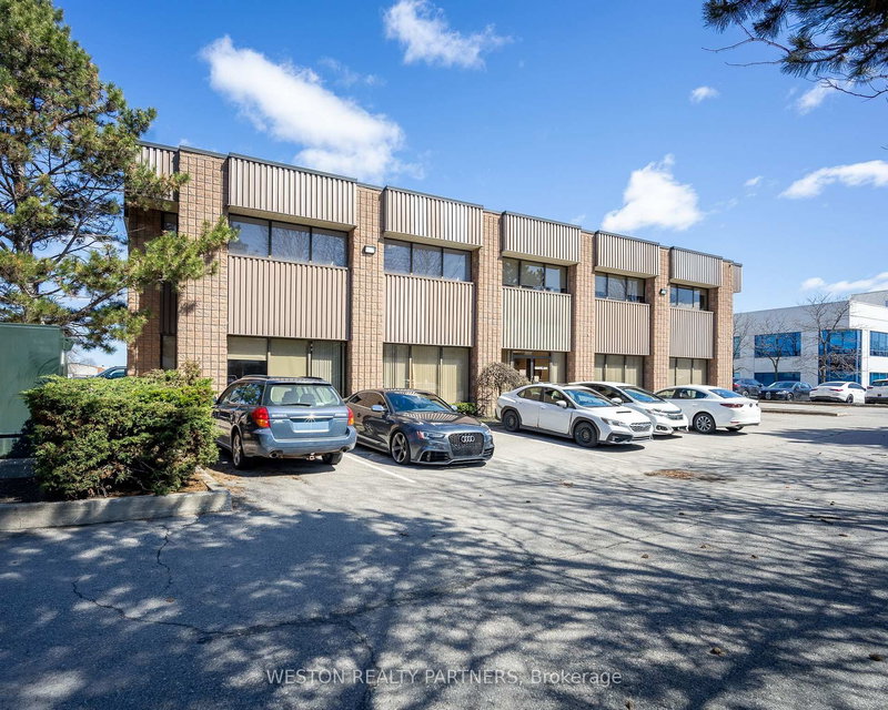 101 - 80 Fulton Way, Richmond Hill, L4B 1J5 | Image 2