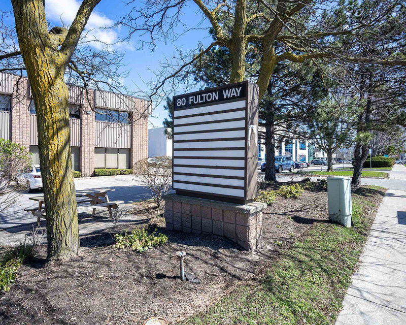 101 - 80 Fulton Way, Richmond Hill, L4B 1J5 | Image 3