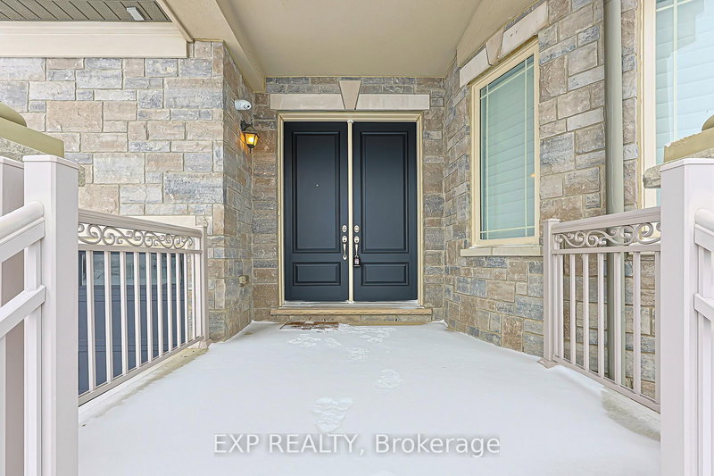 95 Chesney Cres, Vaughan, L4H 4A5 | Image 2