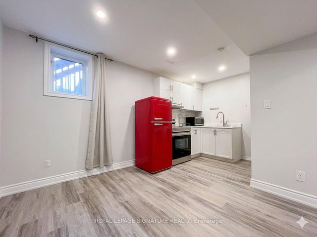 2 Bedroom Basement - 22 Vandervoort Drive