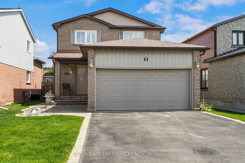 9 Constellation Cres, Richmond Hill, L4C 8J8 | Image 2