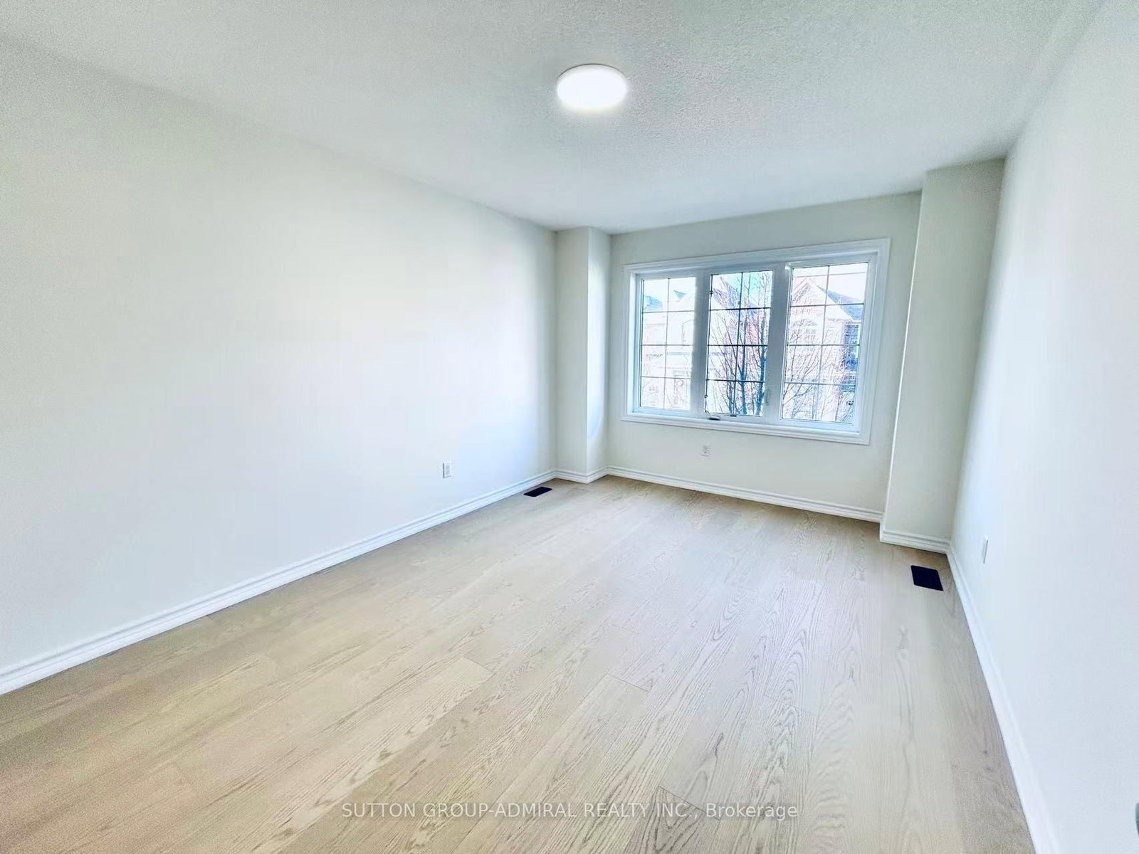 81 Livante Court - Photo 33