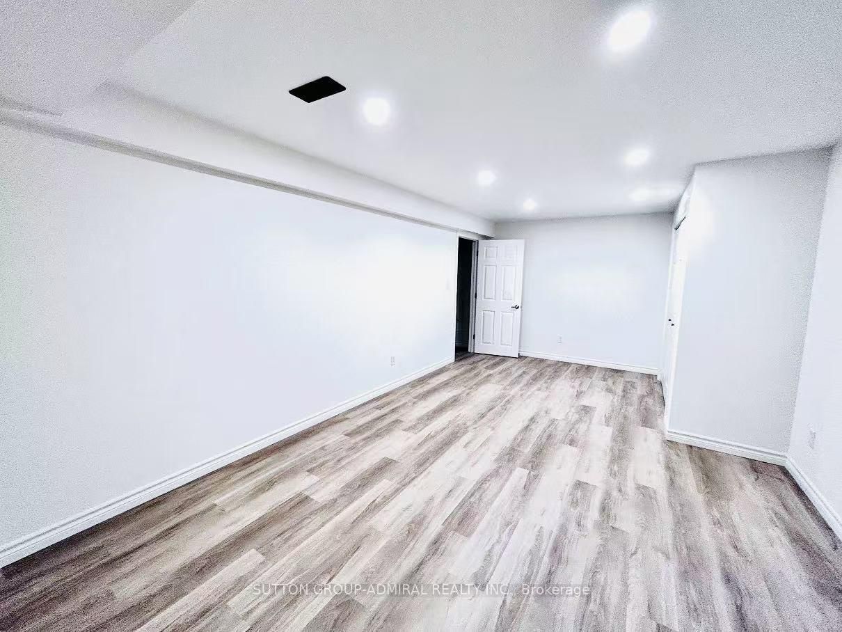 81 Livante Court - Photo 44