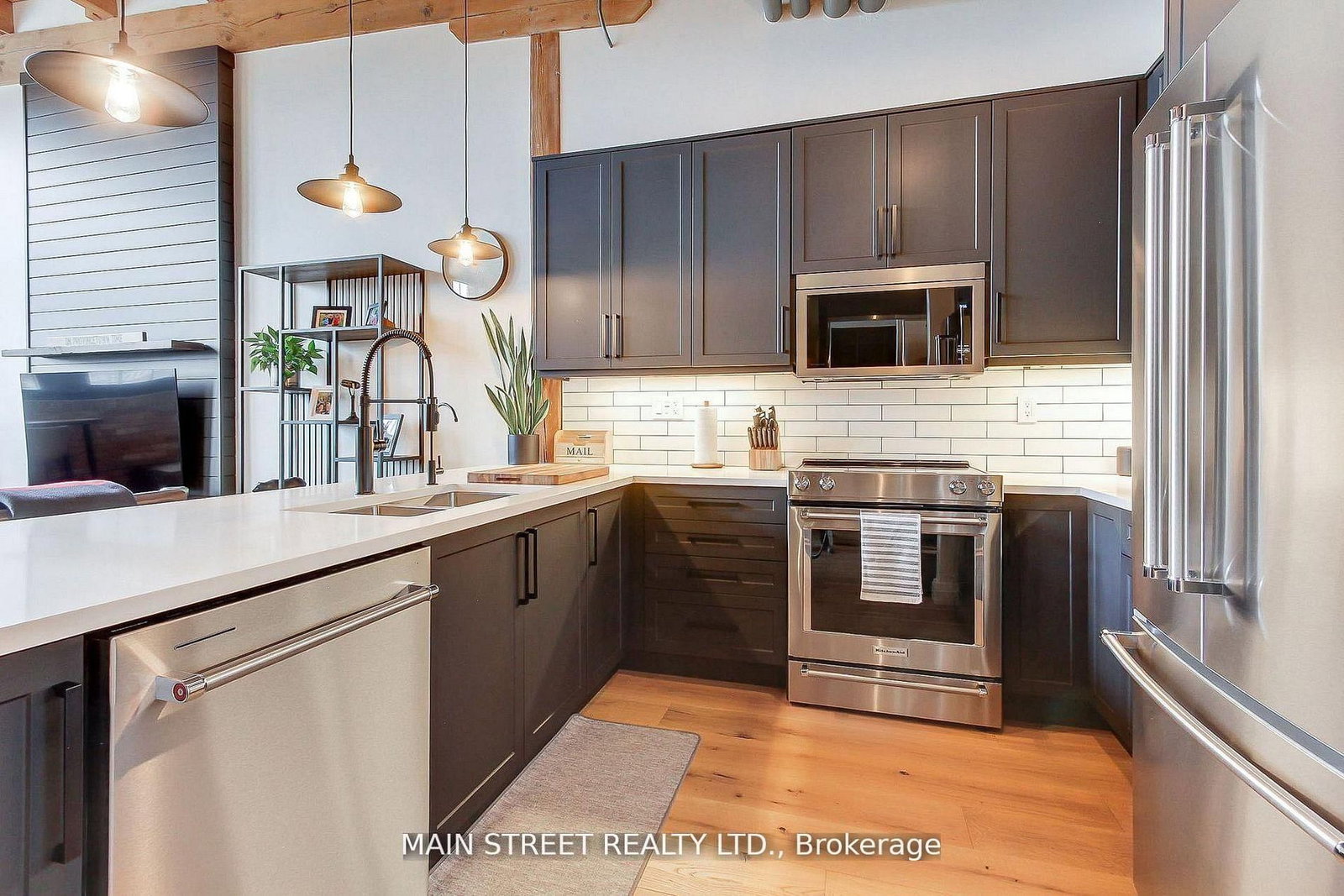 543 Timothy Street W, Unit 310 - Photo 10