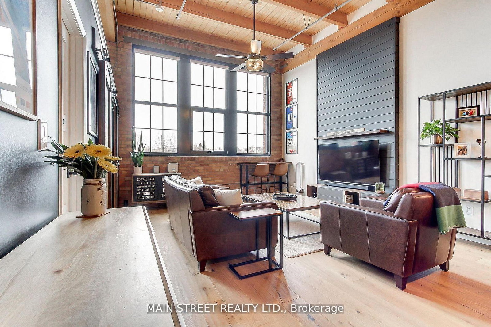 543 Timothy Street W, Unit 310 - Photo 15