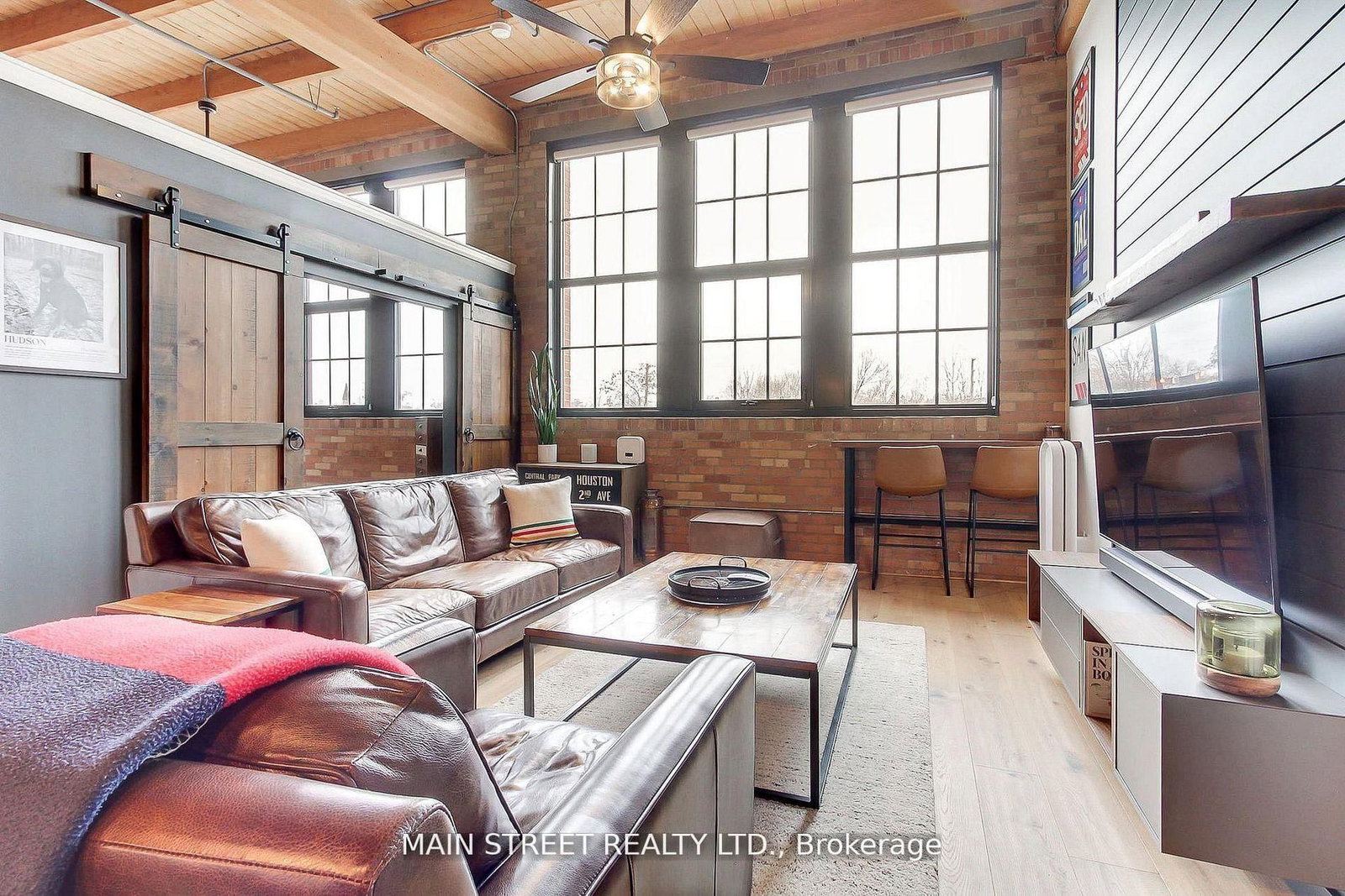 543 Timothy Street W, Unit 310 - Photo 17