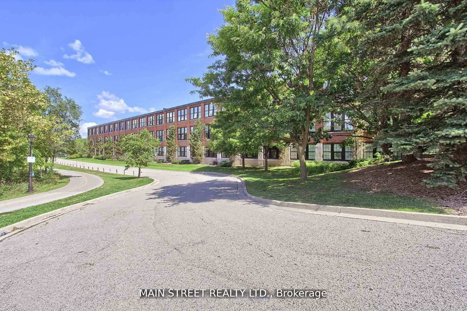 543 Timothy Street W, Unit 310 - Photo 2