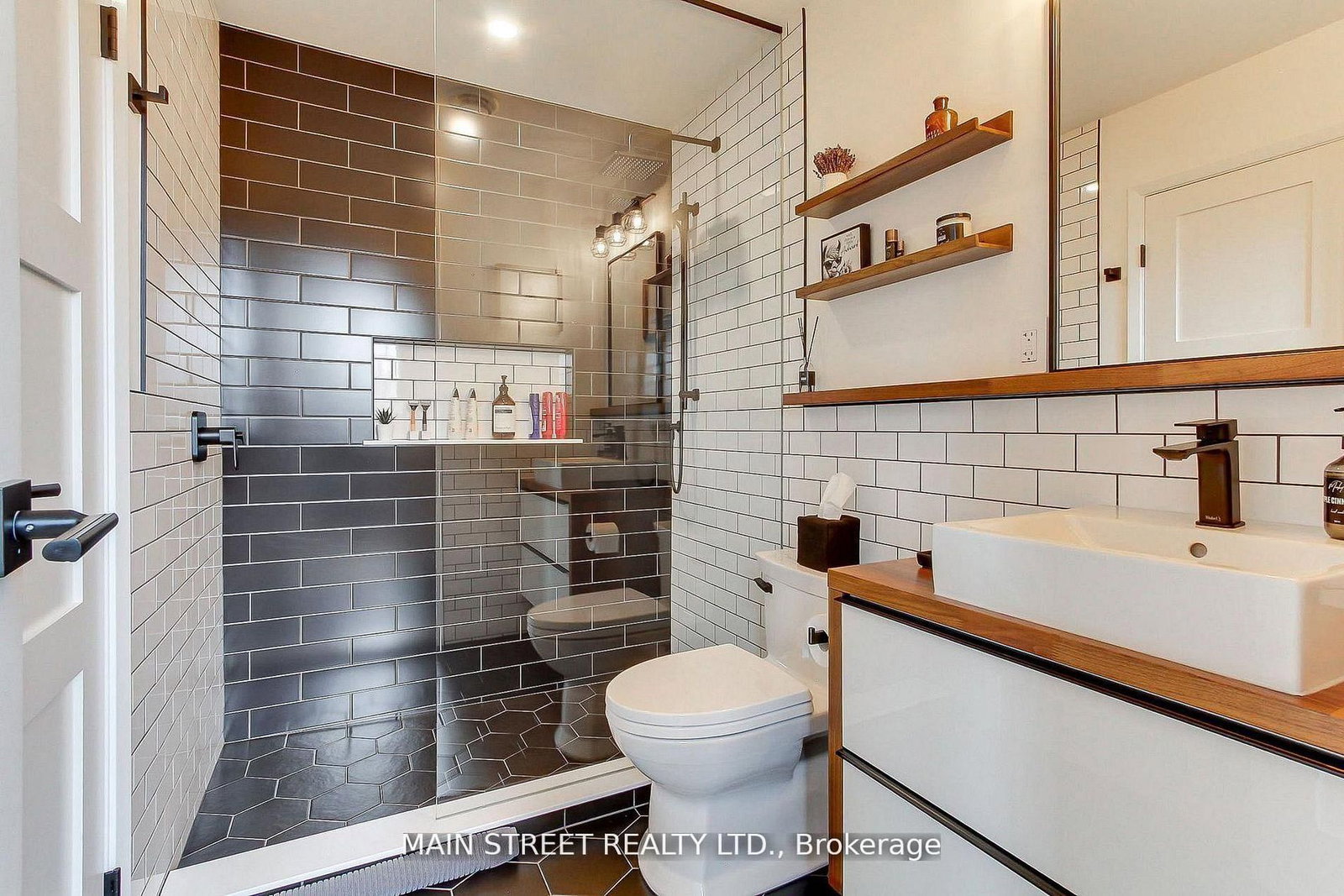 543 Timothy Street W, Unit 310 - Photo 25