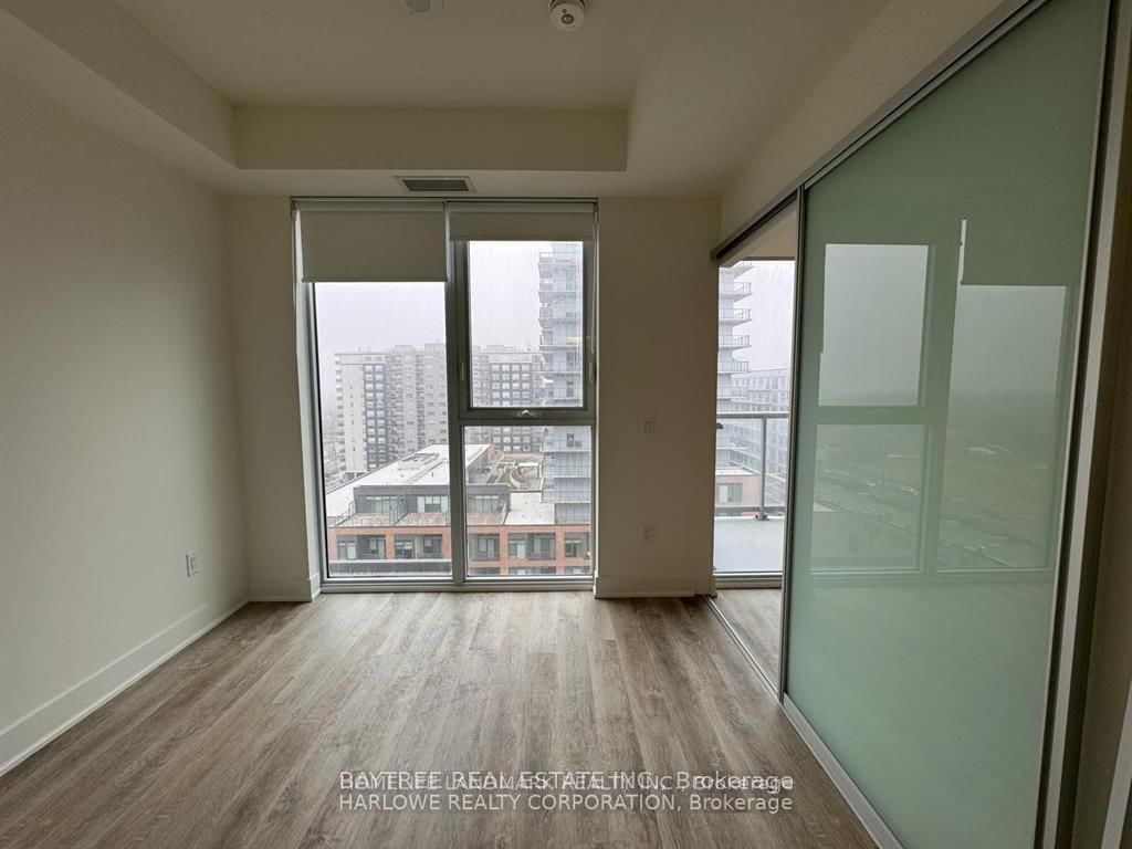 185 Deerfield Road, Unit 901 - Photo 12