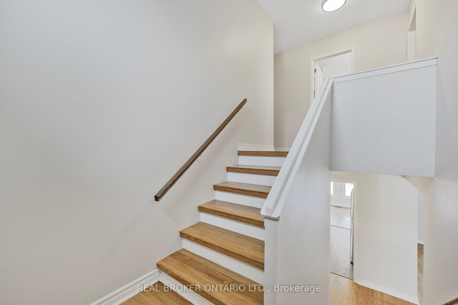 246 East Street - Photo 17