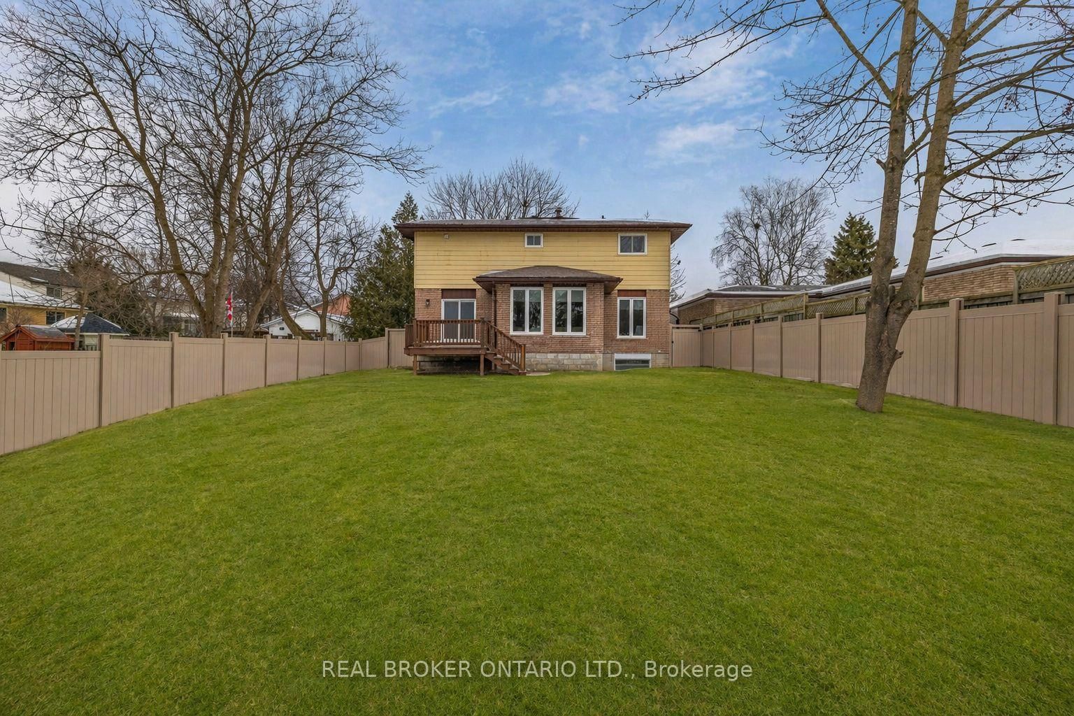 246 East Street - Photo 32