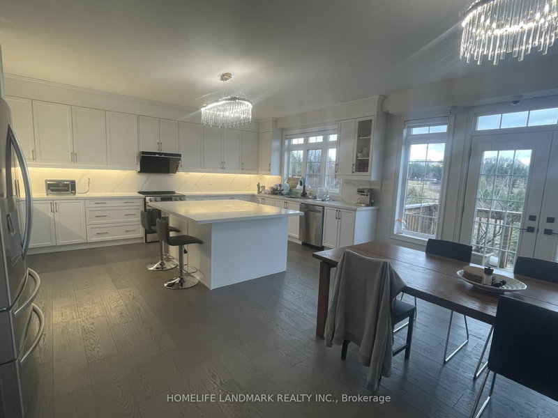 187 Stormont Tr, Vaughan, L4H 4P5 | Image 2