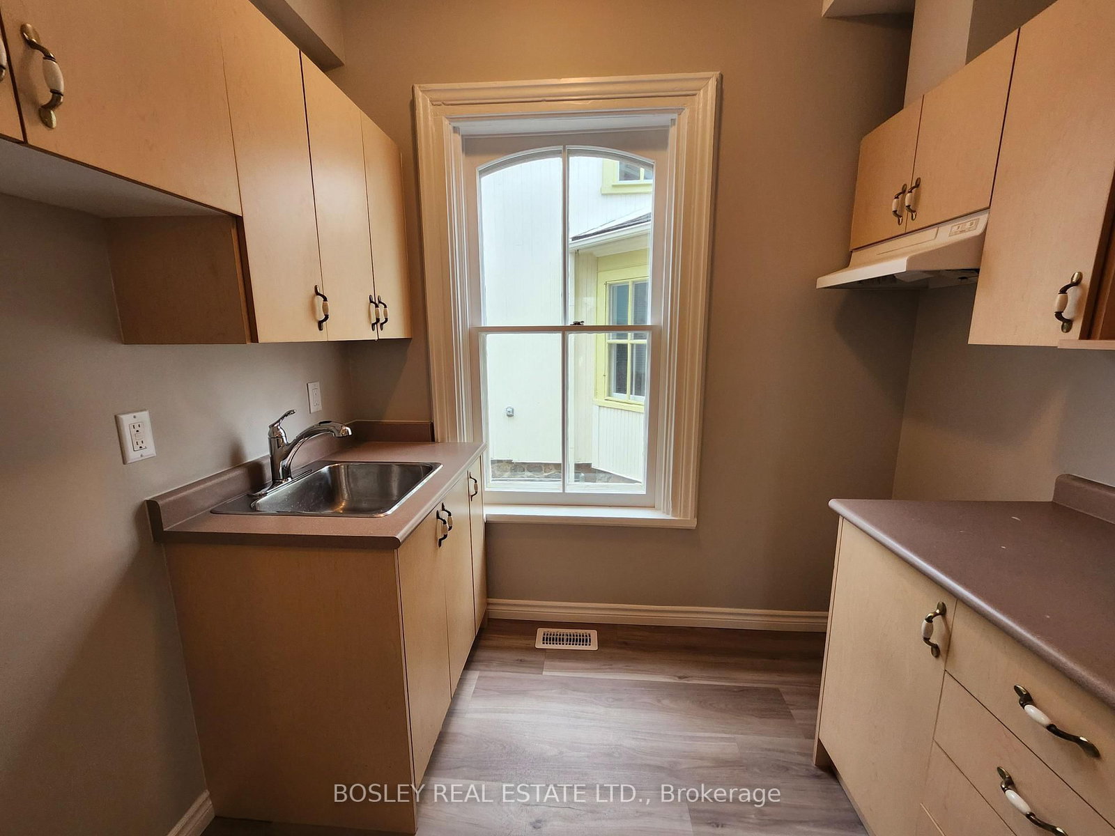 5958 16th Avenue, Unit Brick#Main - Photo 7