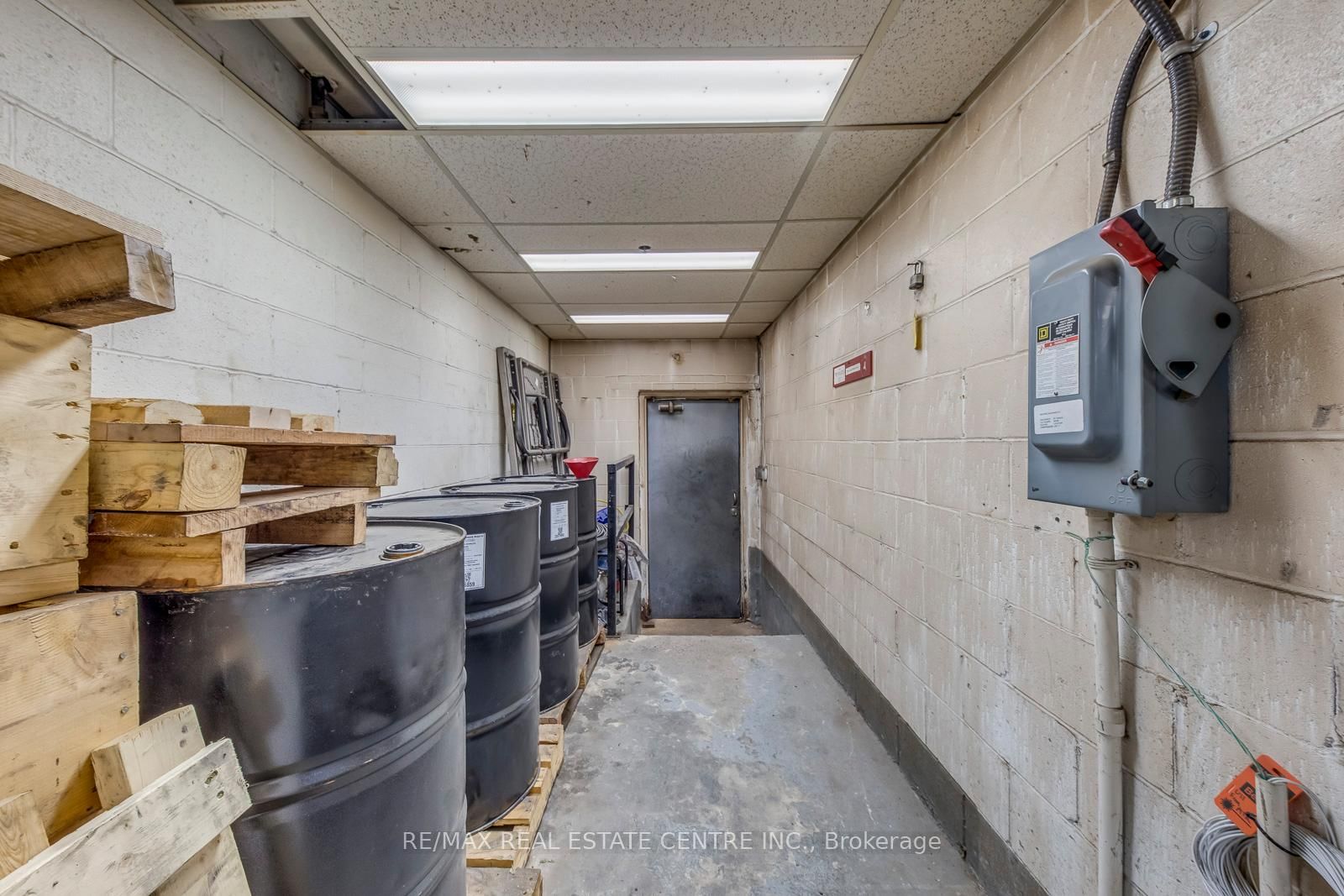 80 Travail Road, Unit 10, 11, 12 & 13 - Photo 32