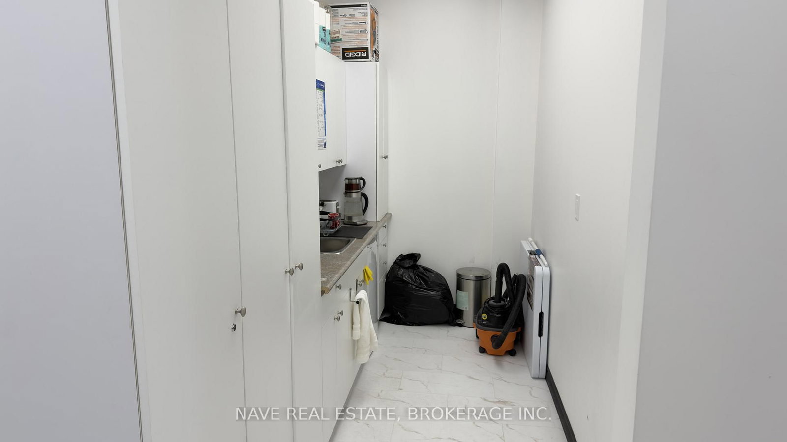 16925 Yonge Street, Unit 22 - Photo 13