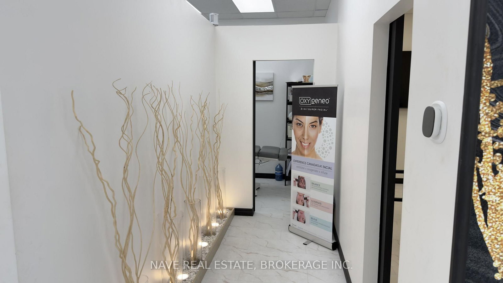 16925 Yonge Street, Unit 22 - Photo 6