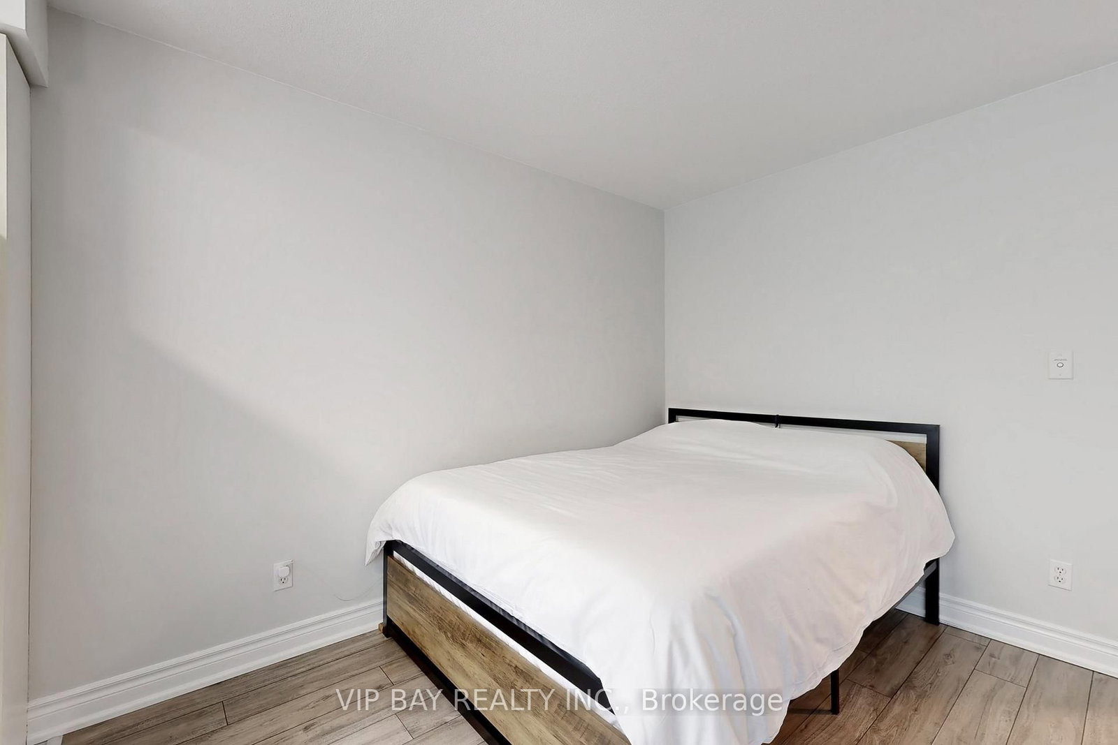 3 Ellesmere Street, Unit 110 - Photo 16
