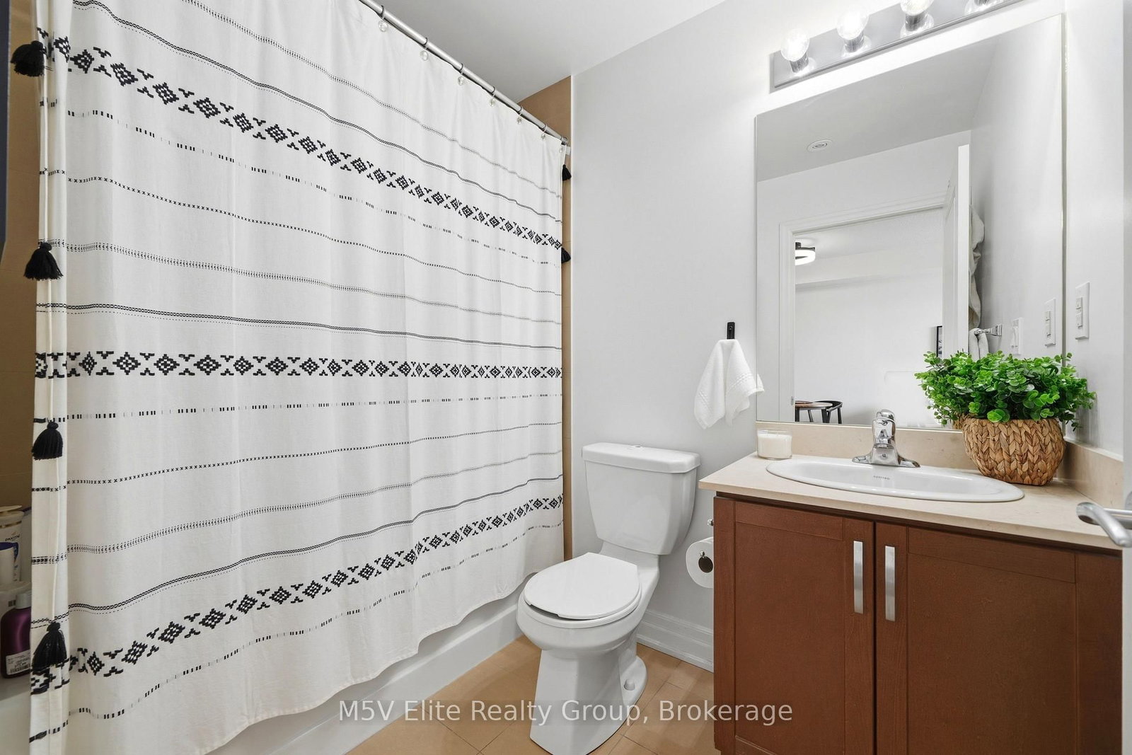 111 Civic Square Gate, Unit 330 - Photo 10