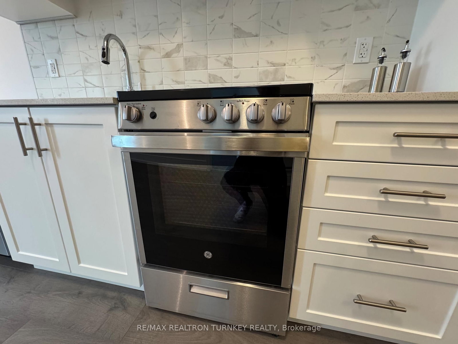 715 Davis Drive, Unit 905 - Photo 10