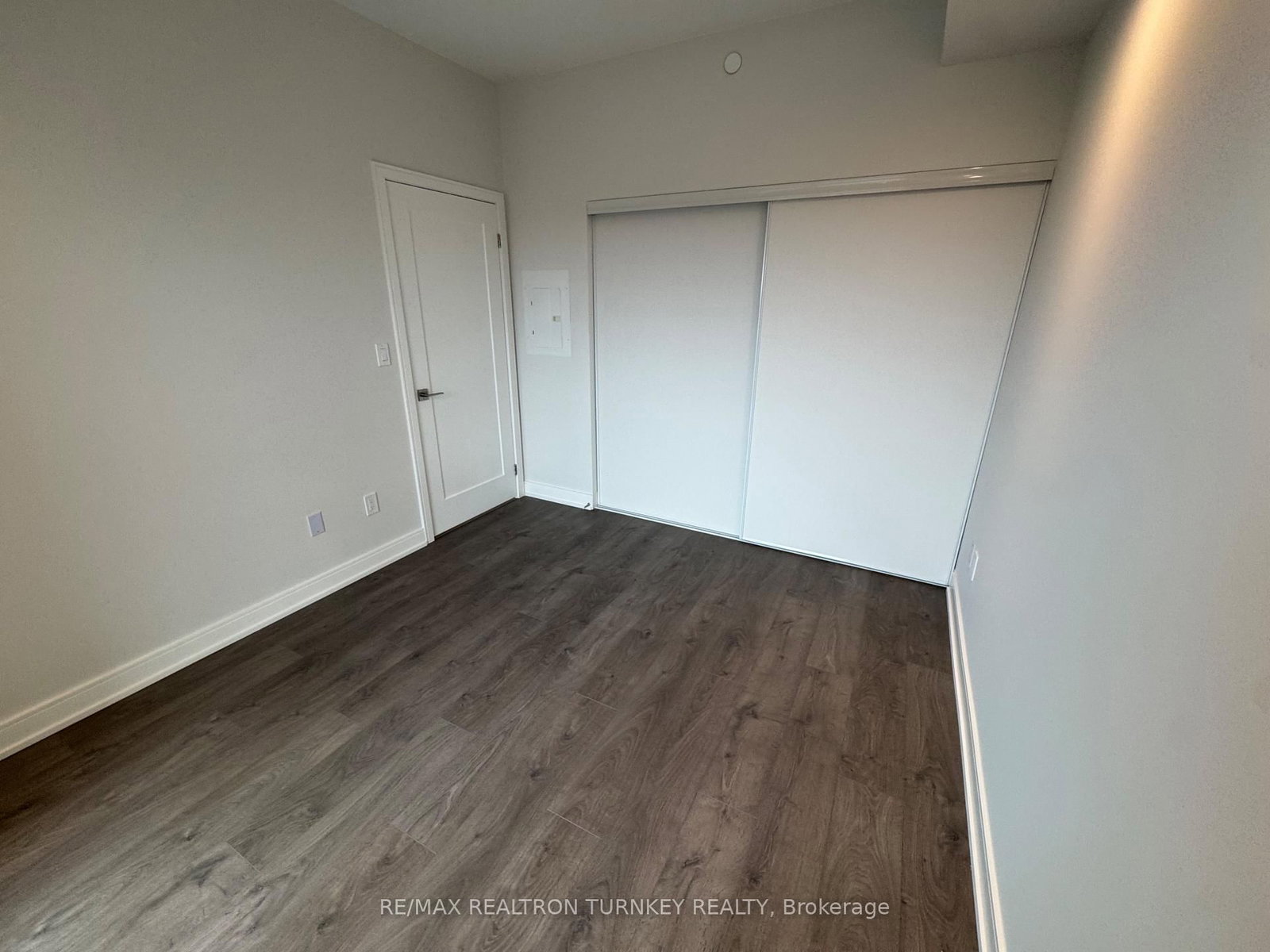 715 Davis Drive, Unit 905 - Photo 17