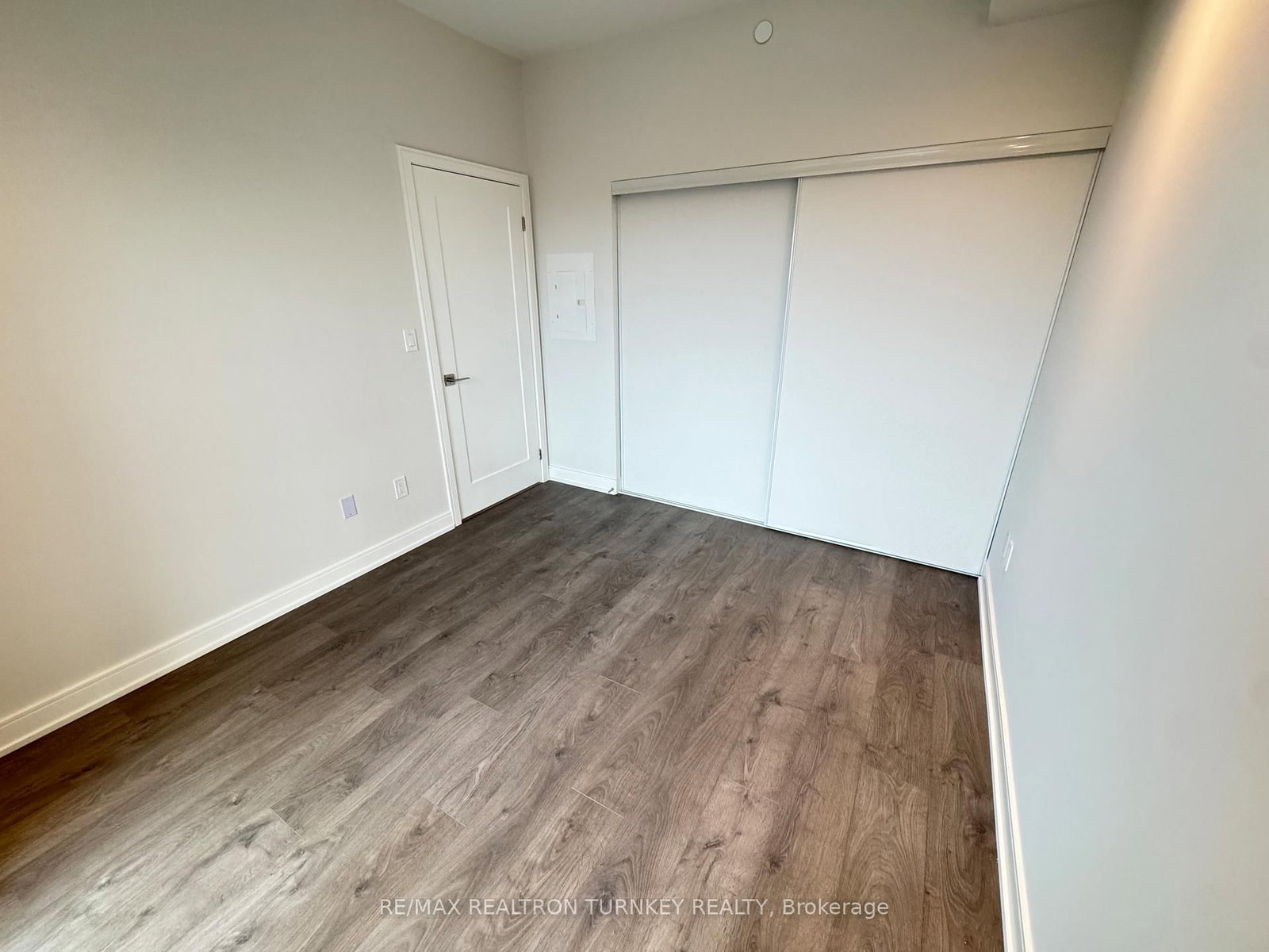 715 Davis Drive, Unit 905 - Photo 20