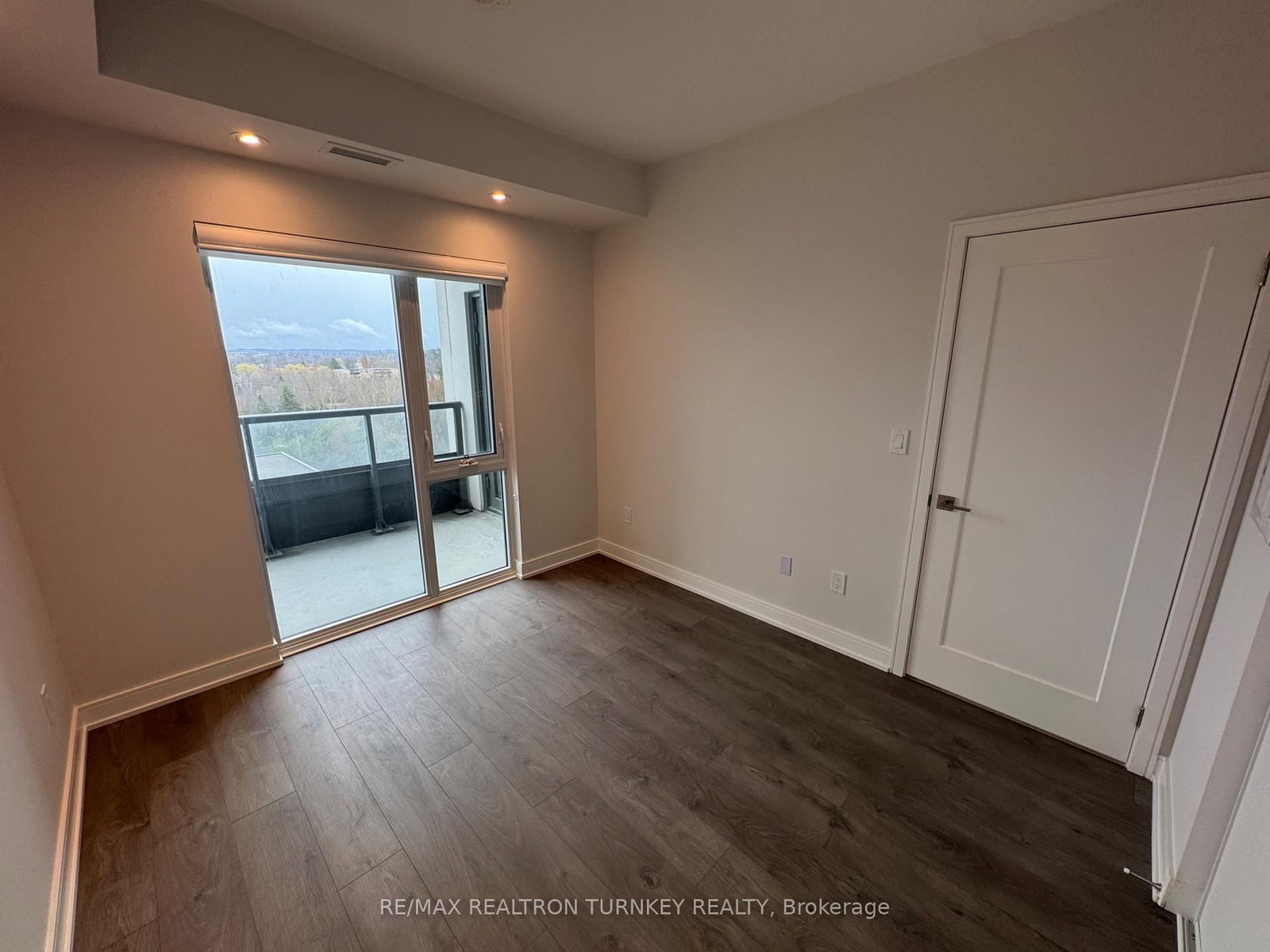 715 Davis Drive, Unit 905 - Photo 22