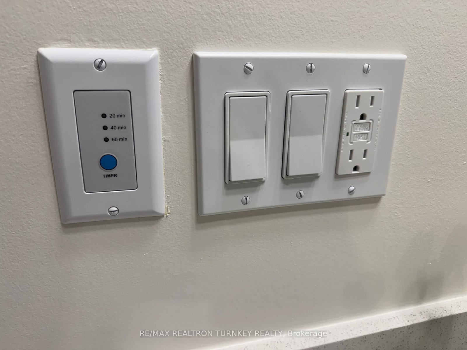 715 Davis Drive, Unit 905 - Photo 33